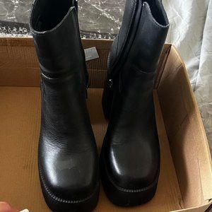 Steve Madden Women's Black Boots